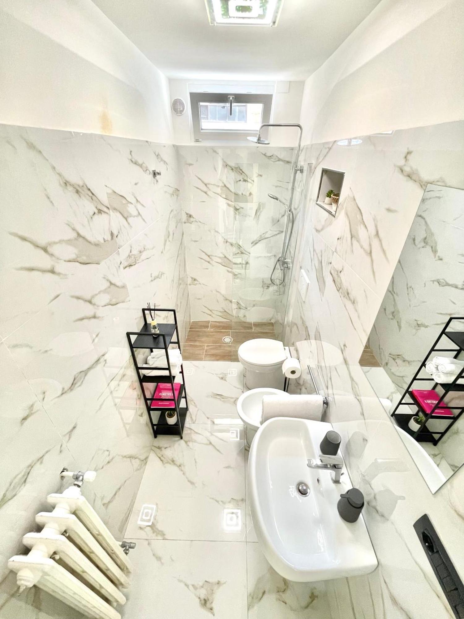 Апартаменти Vohis Luxury House - Fast Wi-Fi & Easy Parking Лечче Екстер'єр фото