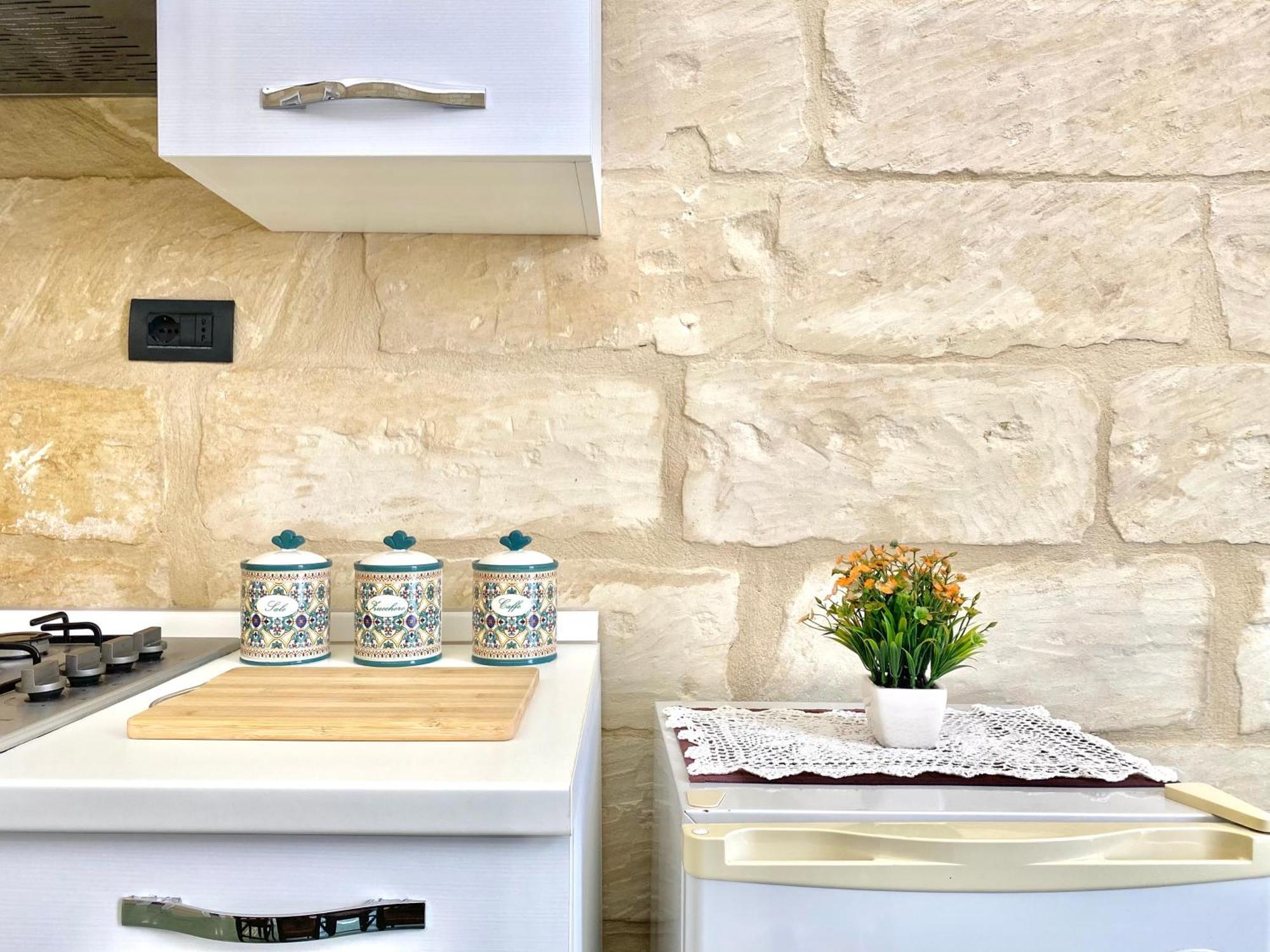 Апартаменти Vohis Luxury House - Fast Wi-Fi & Easy Parking Лечче Екстер'єр фото